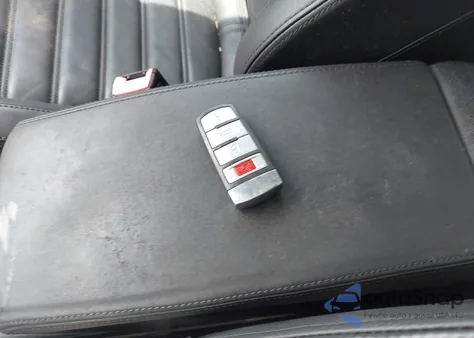 2008 Volkswagen Passat Vr6 из США, поврежденный, VIN WVWCU73C38P013053